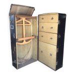 Malle de cabine ancienne verticale 109 cm intrieur parchemin