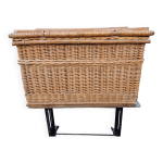 Malle osier ancienne