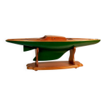 Maquette demi - coque du voilier pen duick vi ric tabarly