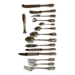 M�nag�re christofle 179 pi�ces avec son coffret