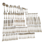 Ménagère rubans de christofle - 133 pièces en métal argenté Ménagère rubans de christofle - 133 pièces en métal argenté