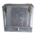 Meuble caisson en aluminium