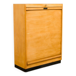 Meuble classeur, années 50, fabriquant ekawerk, restaurer Meuble classeur, années 50, fabriquant ekawerk, restaurer