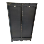 Meuble classeur  rideaux
