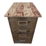 Meuble industriel ancien en mtal effet rouill deux tiroirs sur roulettes