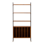 Un meuble mural autonome pour disques vinyles des ann�es 70, italie.