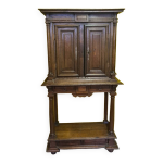 Meuble de table antique en ch�ne, france, en partie 18�me si�cle