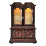 Meuble vitrine rtroclair de style baroque en bois, verre et velours