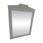 Miroir trumeau ancien en bois et stuc patin gris perle, blanc poudr .