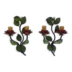 Paire d'appliques murales vintage italienne en métal peint à décor de fleurs et feuillage. années 60 Paire d'appliques murales vintage italienne en métal peint à décor de fleurs et feuillage. années 60