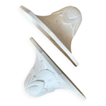 Paire d'appliques en pl�tre, d�cor palmettes, xxe