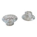 Paire de bougeoirs en verre cisel, pied octogonal