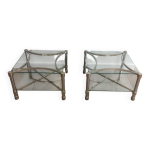 Paire de bouts de canap� en m�tal chrom� et verre