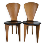 Paire de chaises design postmoderne italiens calligaris