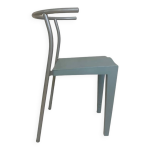 Paire de chaises dr glob par philippe starck pour kartell
