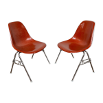 Paire de chaises eames terracotta en fibre de verre hermann miller pour vitra Paire de chaises eames terracotta en fibre de verre hermann miller pour vitra