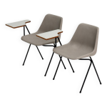 Paire de chaises funky de robin day pour tecno Paire de chaises funky de robin day pour tecno