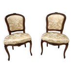 Paire de chaises de style louis xv en noyer massif xx sicle