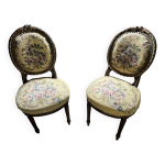 Paire de chaises de style louis xvi, en bois sculpt et dor