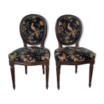 Paire de chaises style louis xvi dossier médaillon Paire de chaises style louis xvi dossier médaillon