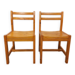 Paire de chaises vintage en pin des annes 70