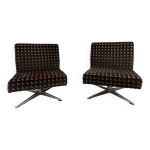 Paire de chauffeuses en tissu et acier chromé, années 60 Paire de chauffeuses en tissu et acier chromé, années 60