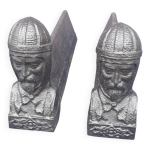 Paire de chenets en fonte