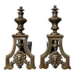 Paire de chenets louis - philippe aux cariatides - bronze, fonte - xixe