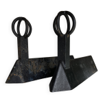 Paire de chenets modenistes en fonte 1950