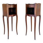 Paire de chevets style louis xv en noyer