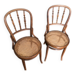 Paire de deux chaises bistrot bois courb et cannage