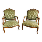 Paire de fauteuils � la reine cabriolet en velours vert style louis xv - 19eme si�cle france