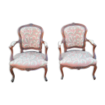 Paire de fauteuils style louis xv
