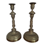 Paire de flambeaux grands bougeoirs en bronze xix sicle hauteur 27 cm