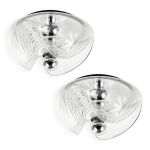 Paire de grands plafonniers « wave » en verre de style space age, années 1970 Paire de grands plafonniers « wave » en verre de style space age, années 1970