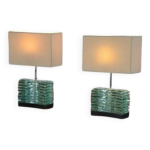 Paire de lampes brutalistes en verre brut et abat - jour beige 1960 s Paire de lampes brutalistes en verre brut et abat - jour beige 1960 s