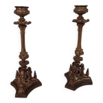 Paire de lustres en bronze
