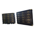 Paire de meubles de rangement  clapets strafor