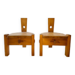 Paire de petites chaises en pin années 1970 Paire de petites chaises en pin années 1970