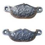 Paire de poignées coquilles ouvragées la parfaite fonte argent vintage 19è Paire de poignées coquilles ouvragées la parfaite fonte argent vintage 19è