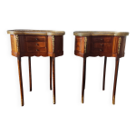 Paire se tables de chevet style louis xv forme rognon