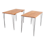 Paire de tables en pin massif et acier noir, suède 1960 Paire de tables en pin massif et acier noir, suède 1960