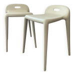Paire de tabourets yuyu par stefano giovannoni pour magis italy