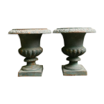 Paire de vases m�dicis en font