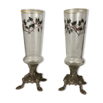 Paire de vases soliflore en verre emaille pied griffe en r�gule napoleon iii