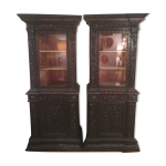 Paire de vitrines en noyer fonc xixme