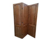 Paravent en bois 3 panneaux - 2 panneaux avec rayures charnières parfaites Paravent en bois 3 panneaux - 2 panneaux avec rayures charnières parfaites
