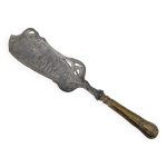 Pelle de service art nouveau en mtal blanc et laiton dor