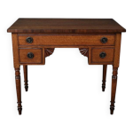 Petit bureau en chêne, époque victorienne, angleterre fin xixe Petit bureau en chêne, époque victorienne, angleterre fin xixe