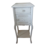 Petit meuble d appoint patiné à la main style shabby chic Petit meuble d appoint patiné à la main style shabby chic